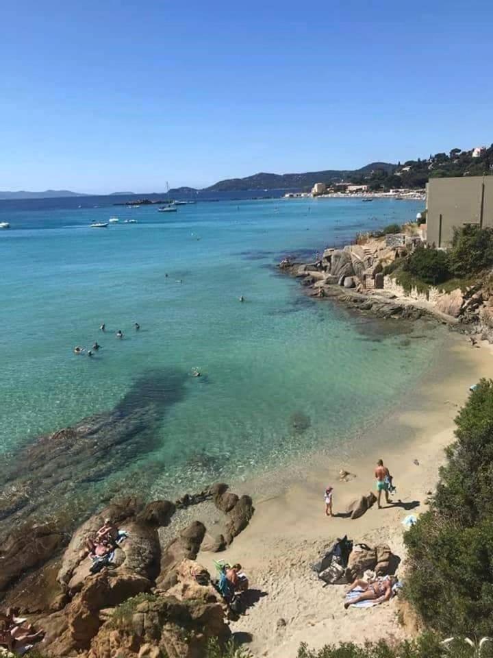 Studio 4P Vue Piscine St Raphael Valescure - Au Coeur Des Golfs Saint-Raphael  Ruang foto